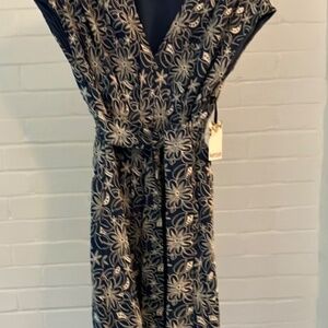 NWT Kenzie Women's Embroidered Denim Midi Dress. Size 6